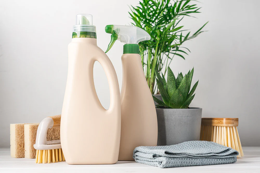 The Benefits of Eco-Friendly Cleaning: A Healthier Home in 2026